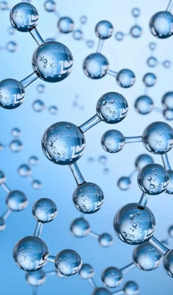 Hyaluronic Acid for Sensitive Skin: How to Restore Hydration and Skin Balance